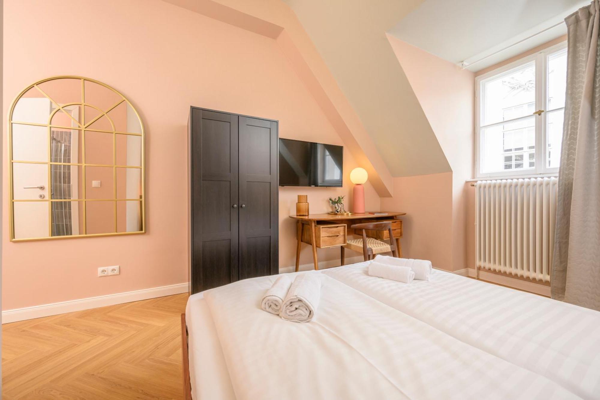 Palais Palffy Suits Bécs Kültér fotó