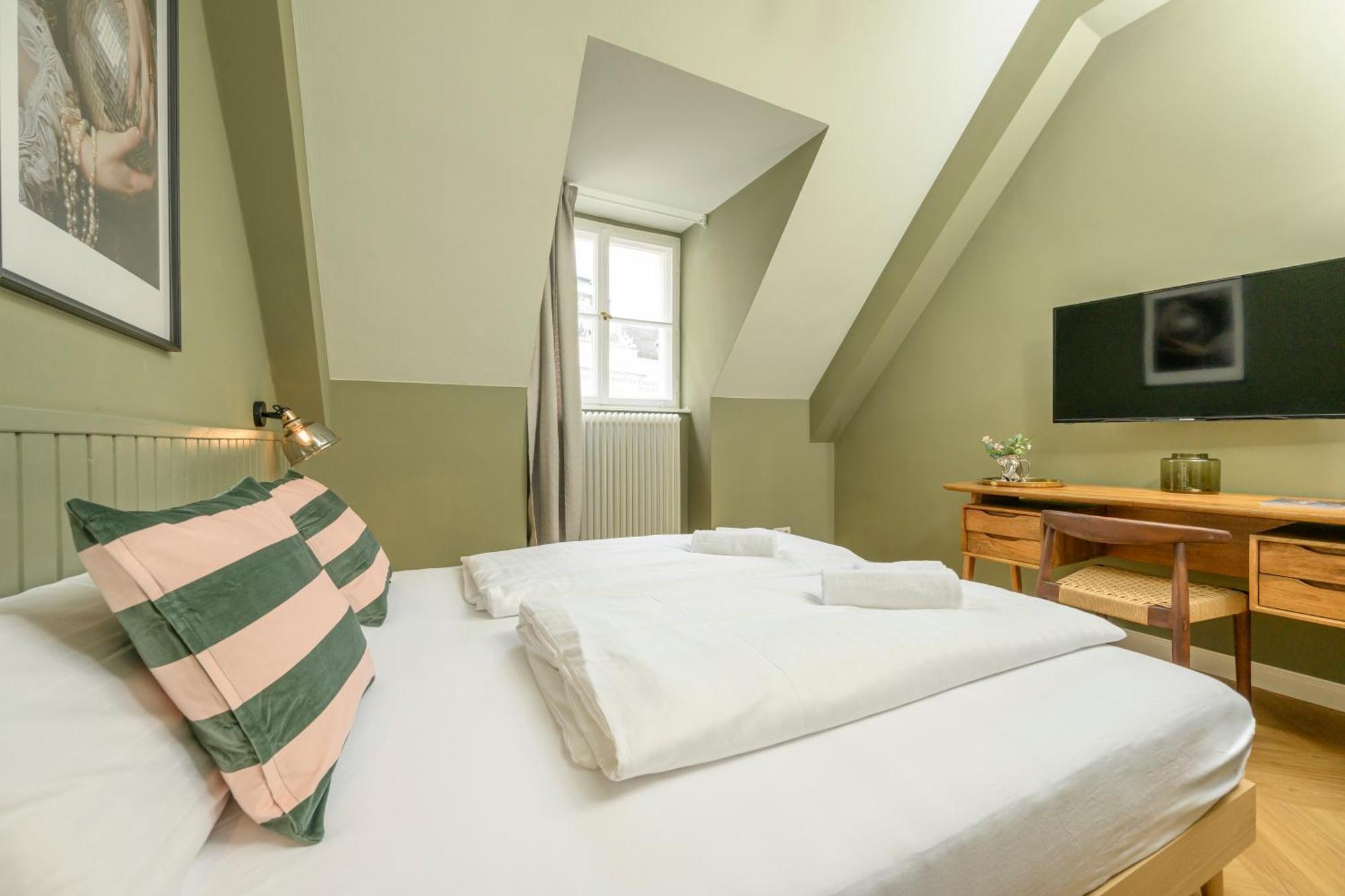 Palais Palffy Suits Bécs Kültér fotó