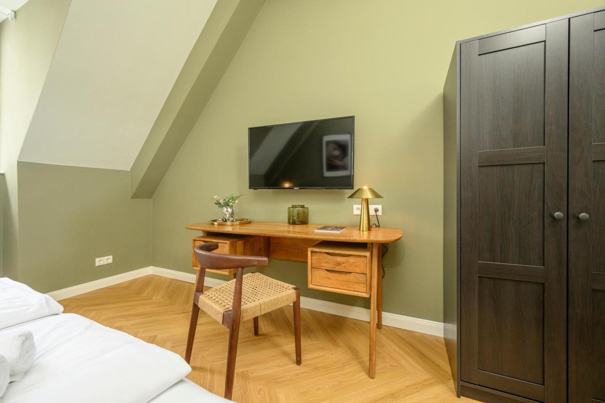 Palais Palffy Suits Bécs Kültér fotó